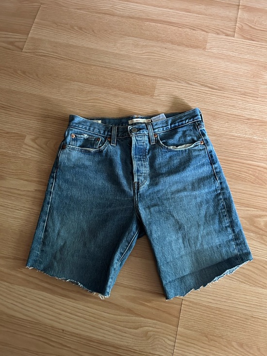 Levi's Pants - Levi’s Wedgie Big E Button Fly Jorts Women’s 28